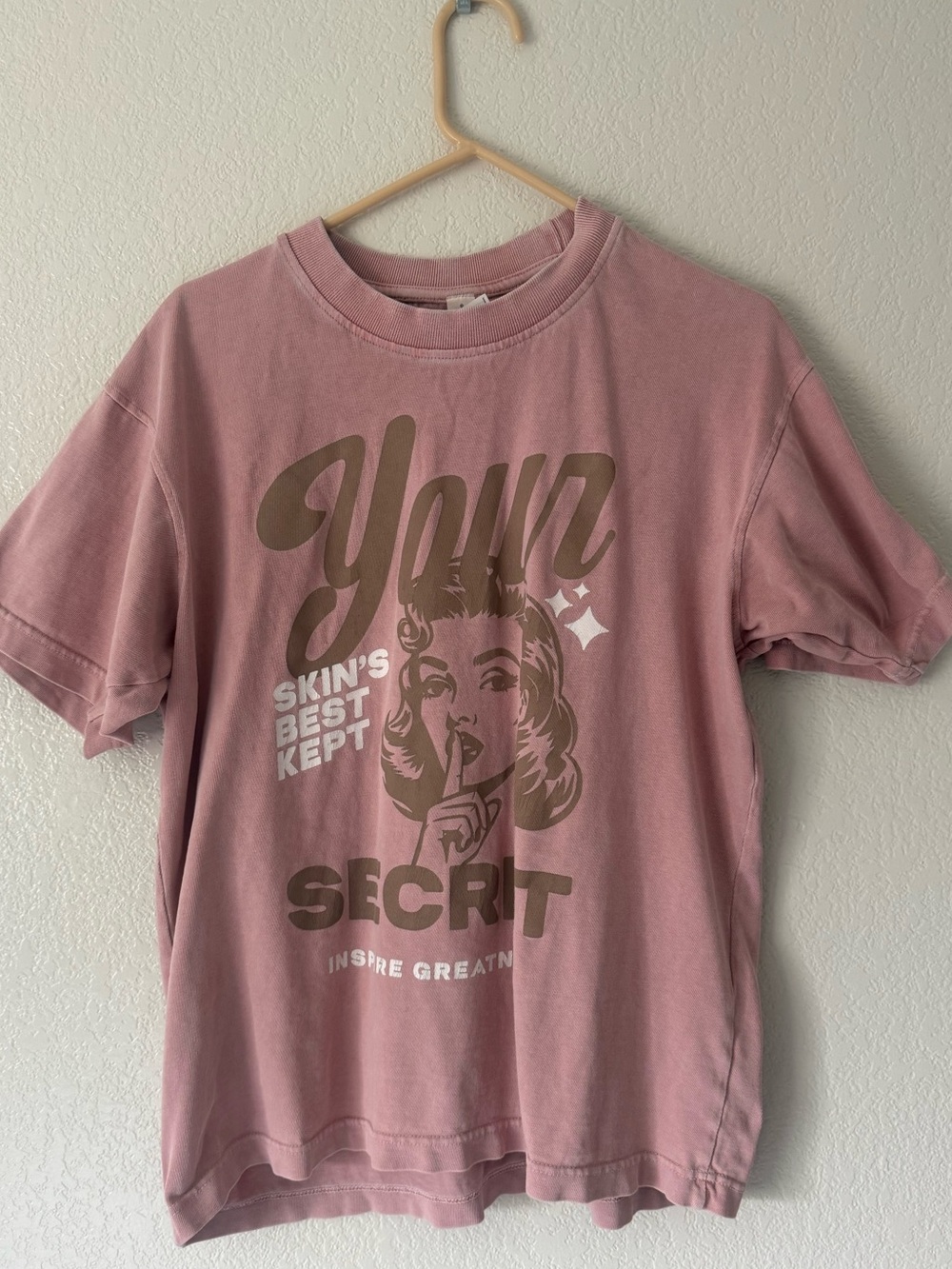 AVeda Pink Graphic Tee with Vintage Pop Art Print